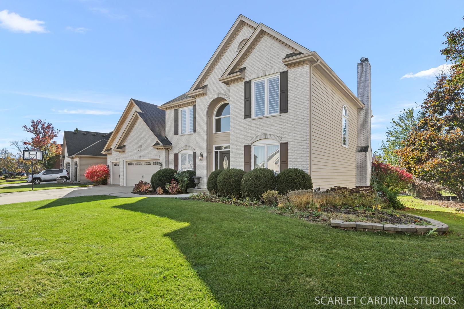 2511 Saddlebrook Drive