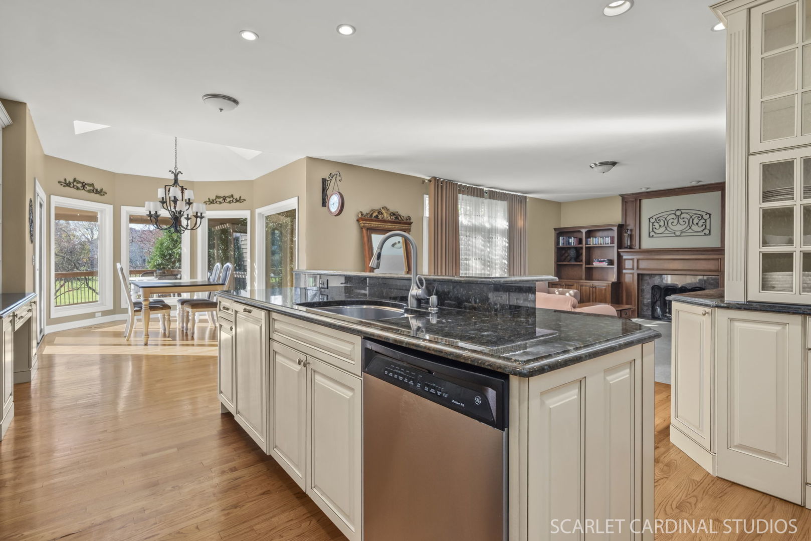 2511 Saddlebrook Drive