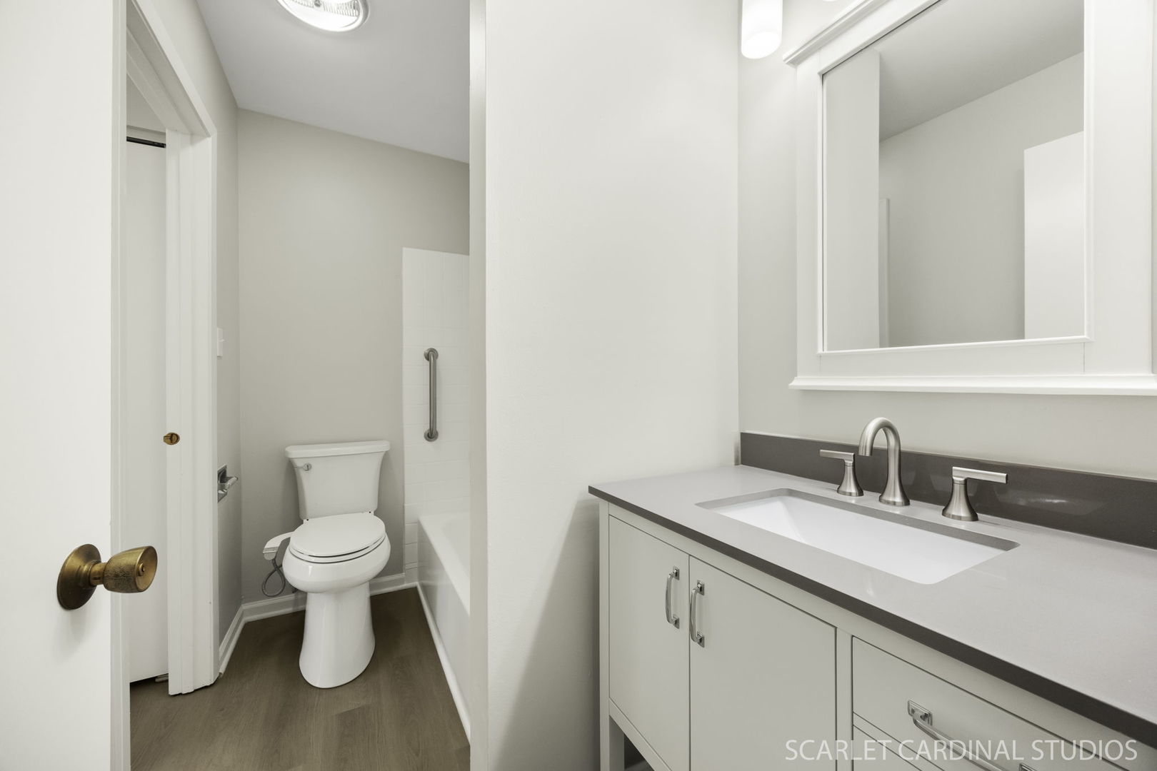 1721 Lakecliffe Drive Unit: D