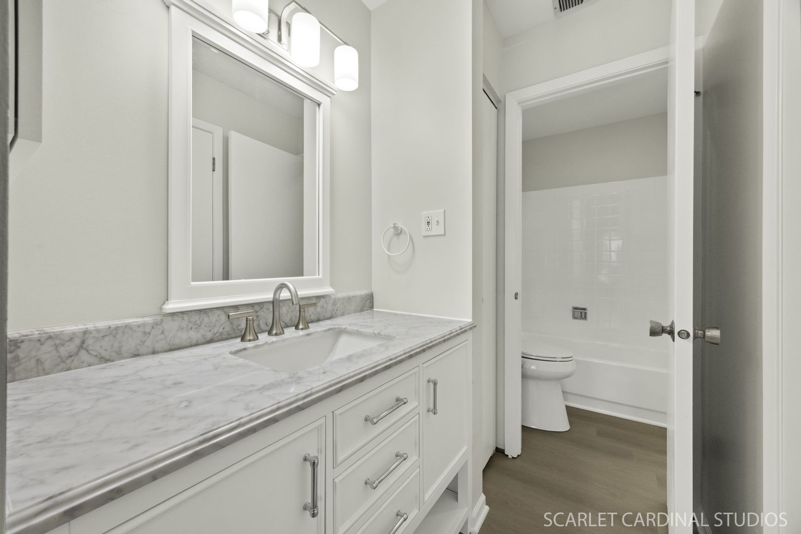 1721 Lakecliffe Drive Unit: D