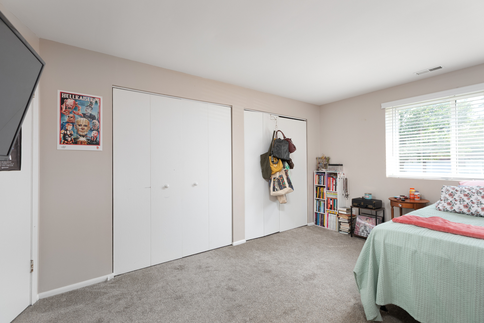 1500 S Fairfield Avenue Unit: 2A