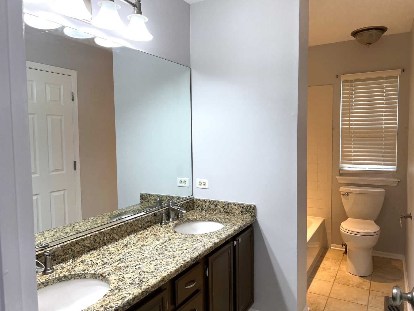 1164 Lakewood Circle