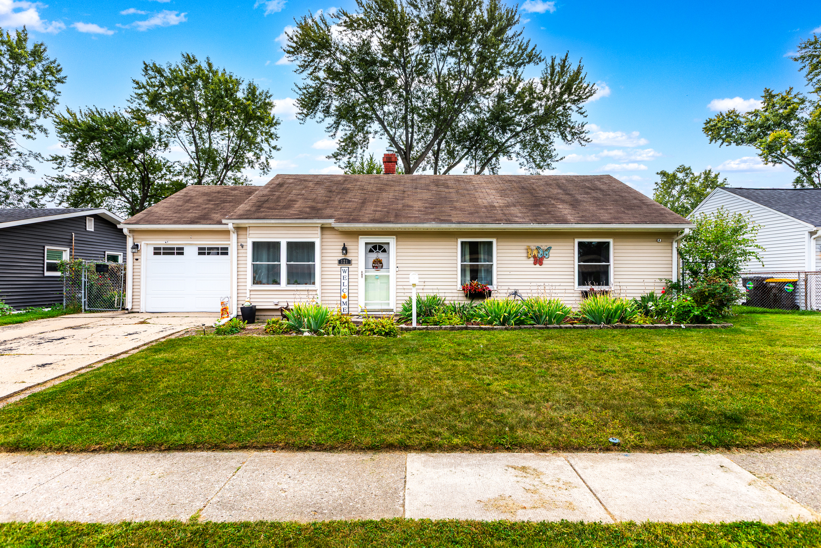 121 E Briarwood Drive