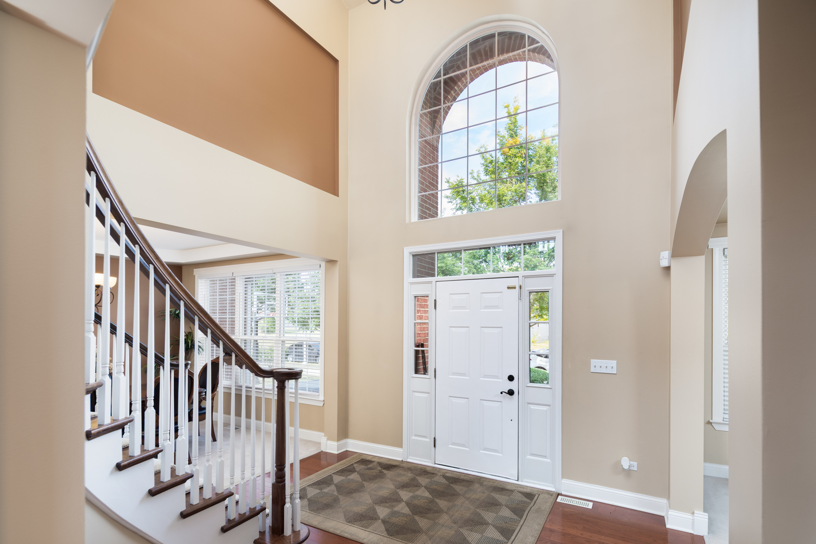 2151 KEMMERER Lane