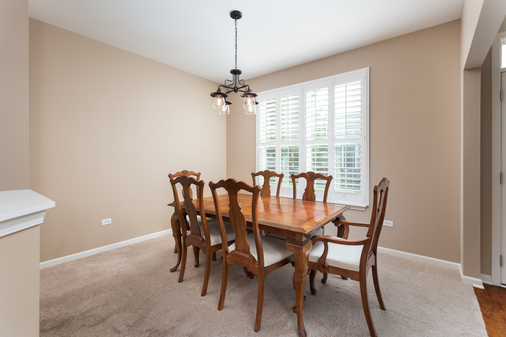 2629 Camberley Circle
