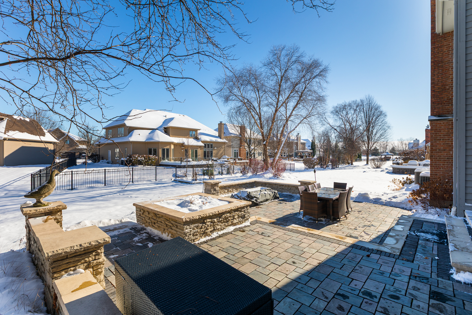 2652 Charlestowne Lane