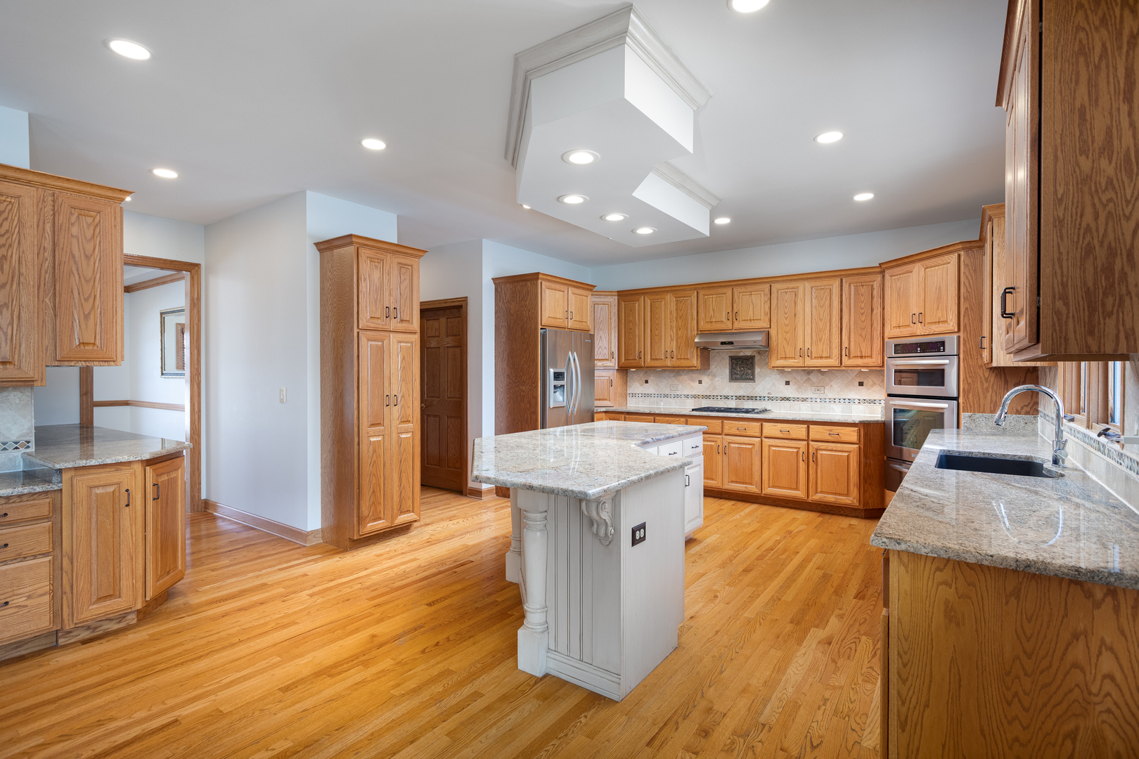 2652 Charlestowne Lane