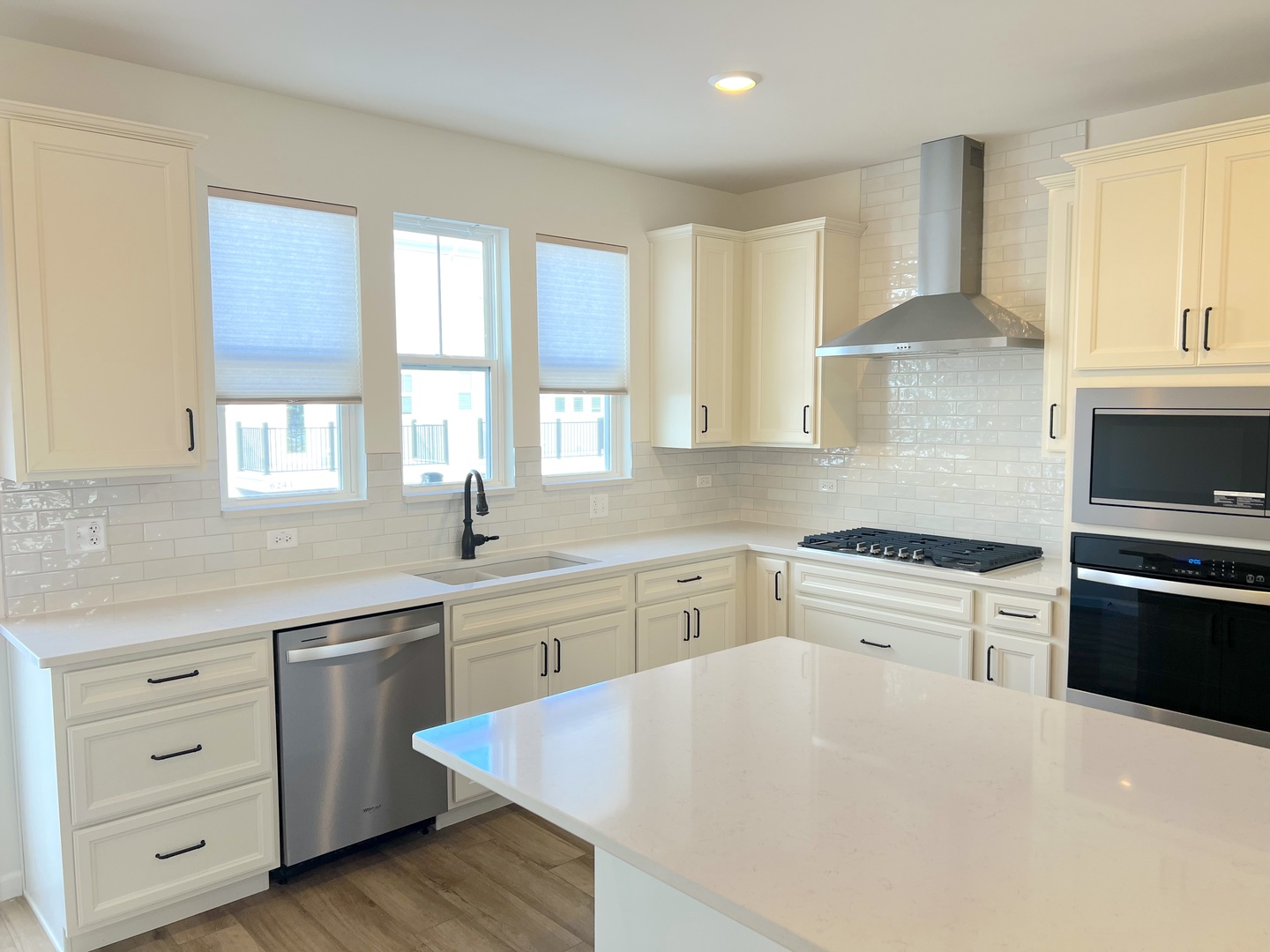 6257 Sandbelt Drive Unit: 6257