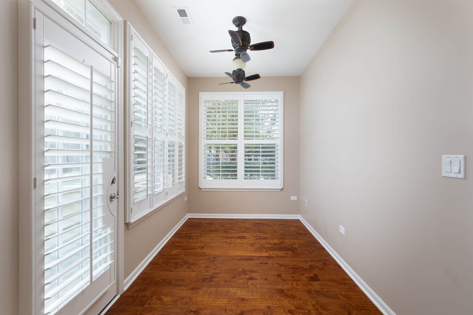 2629 Camberley Circle