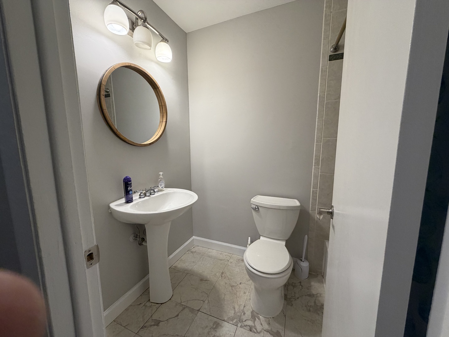 5500 Hillcrest Lane Unit: 3A