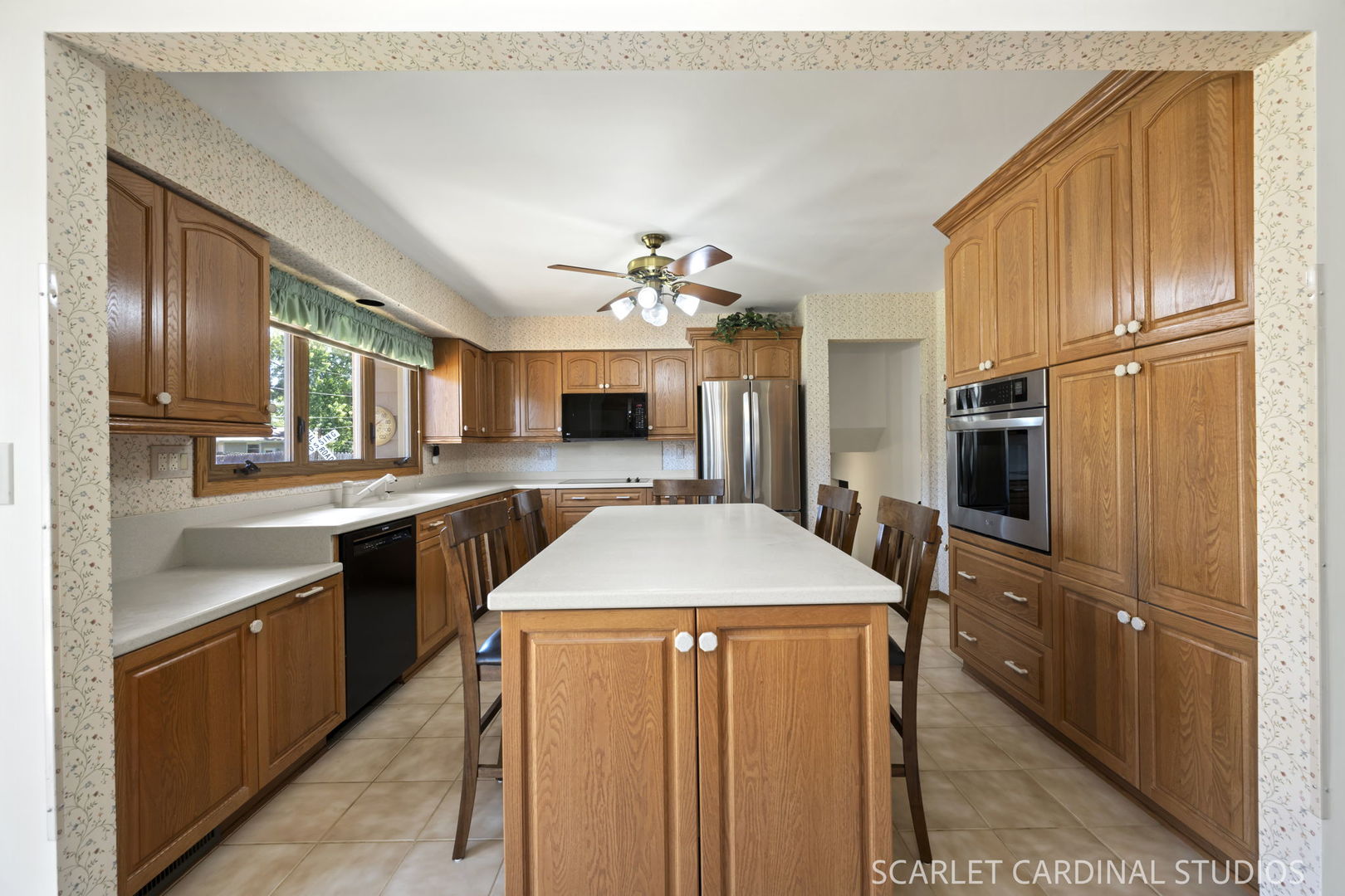 2120 Meadow Drive