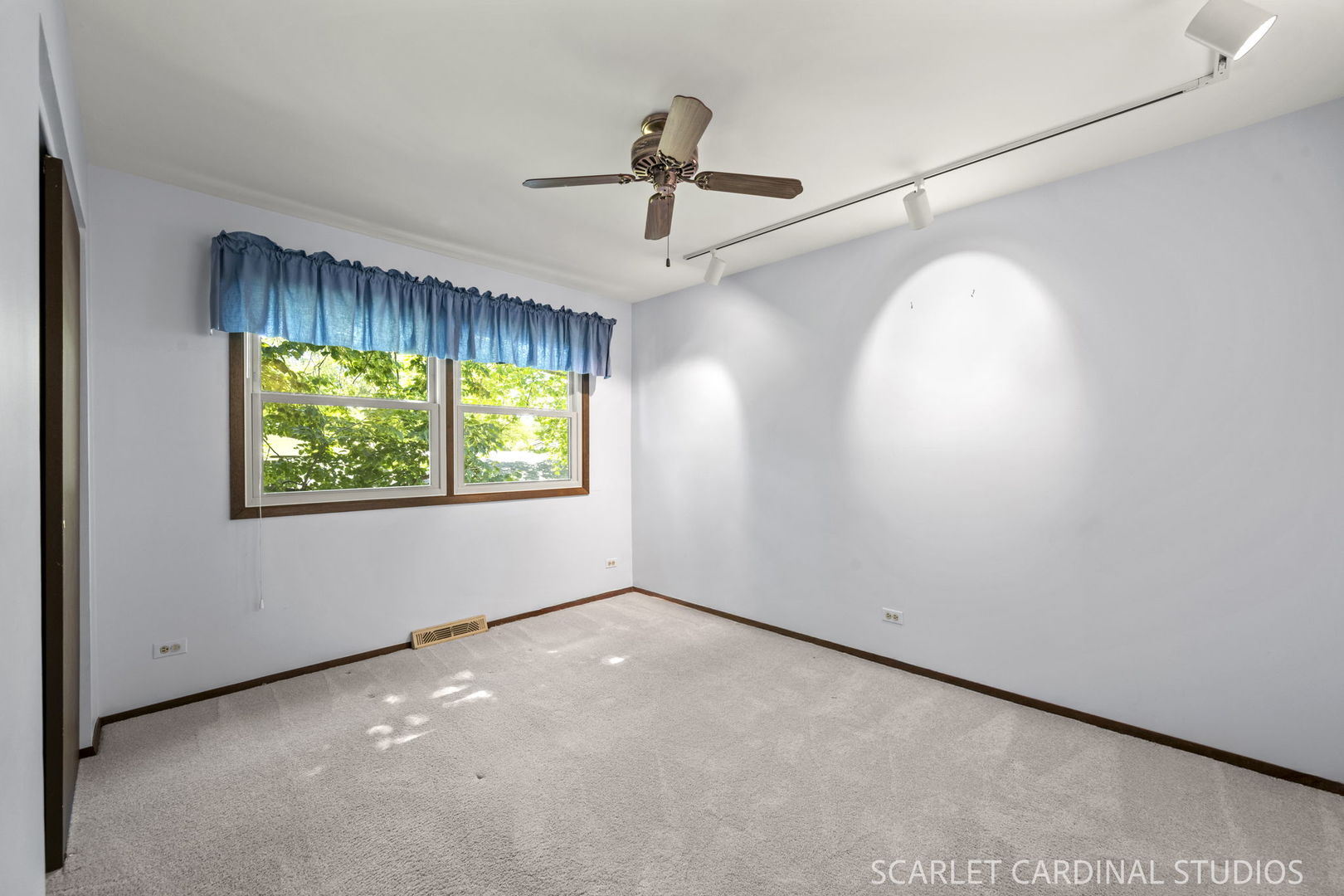 2120 Meadow Drive