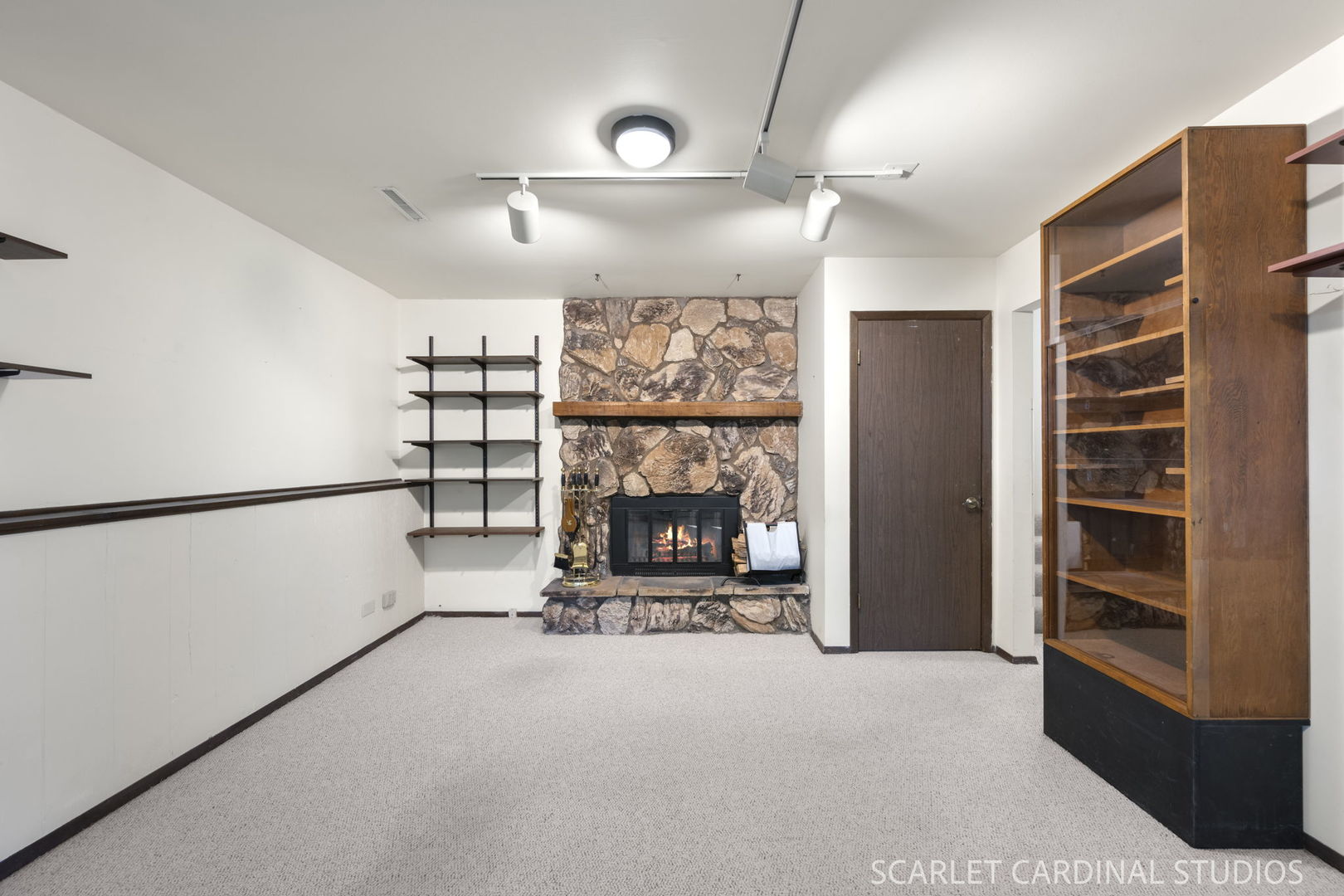 2120 Meadow Drive