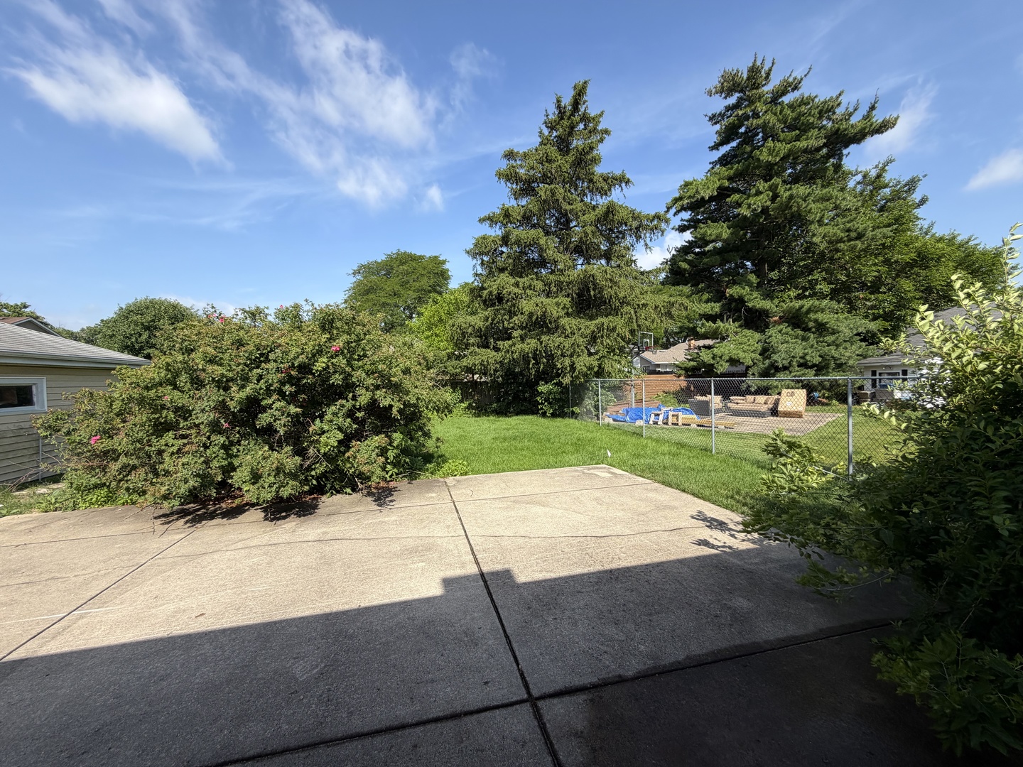 554 Westmore Meyers Road