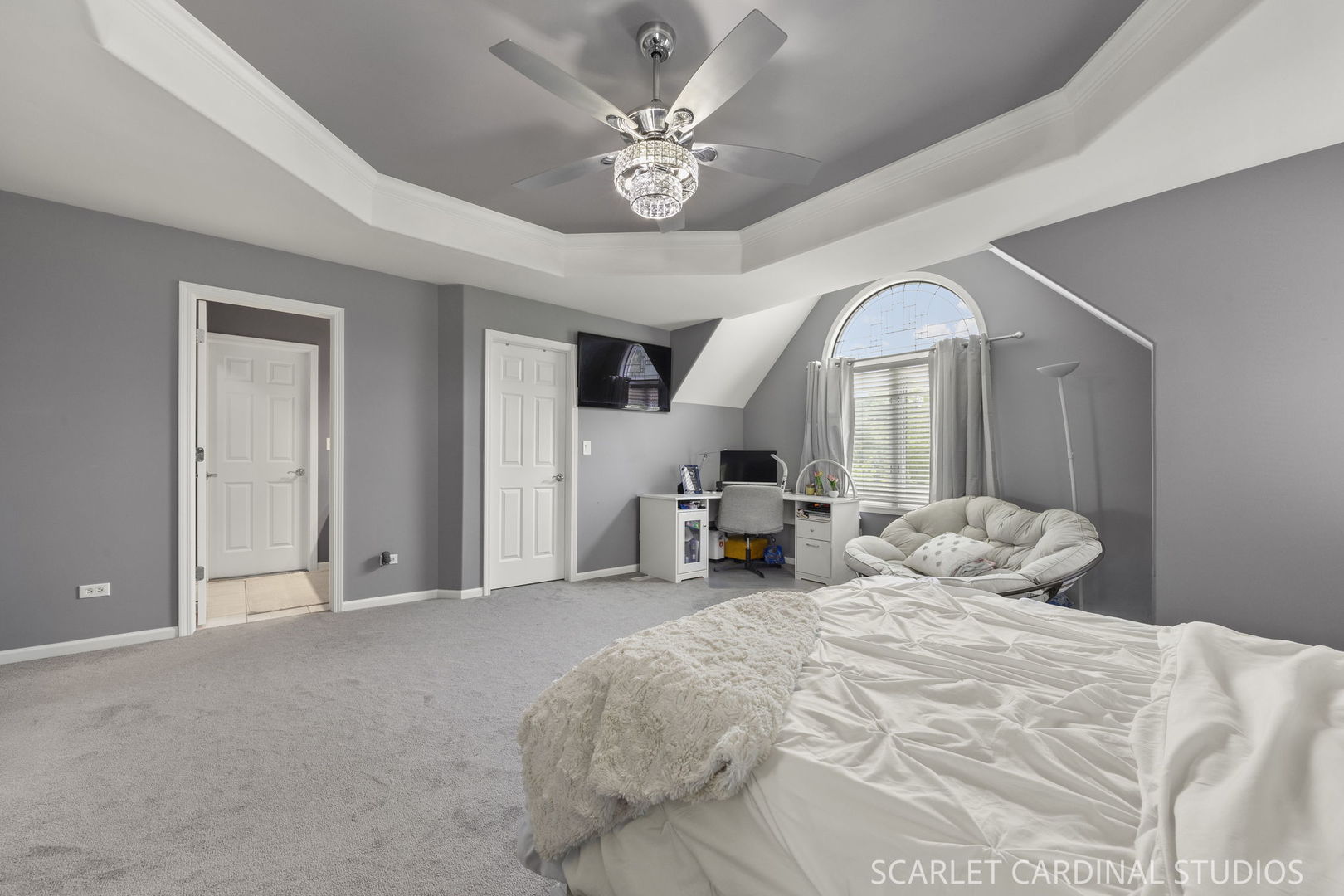 2239 Hillsboro Lane