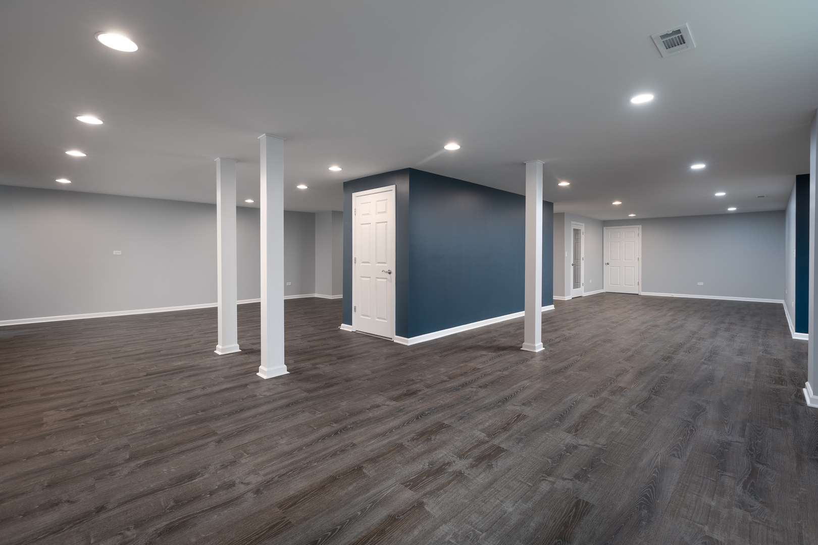 2239 Hillsboro Lane