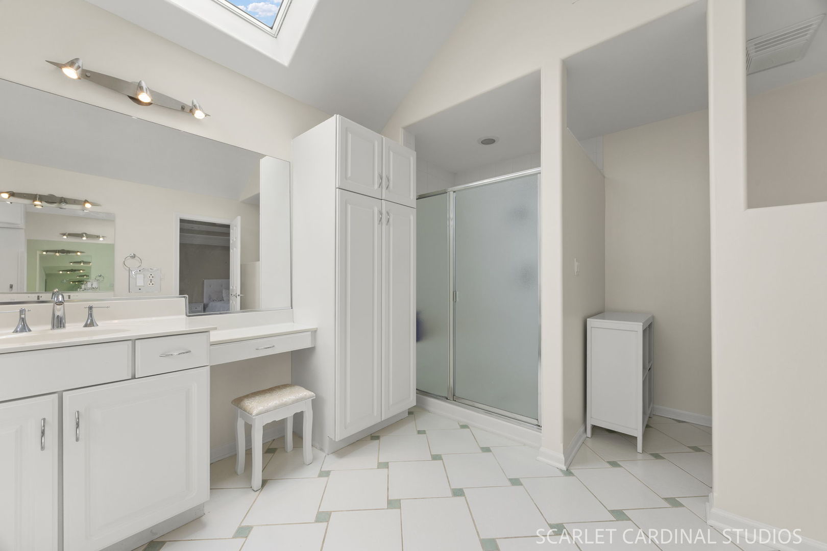 2239 Hillsboro Lane