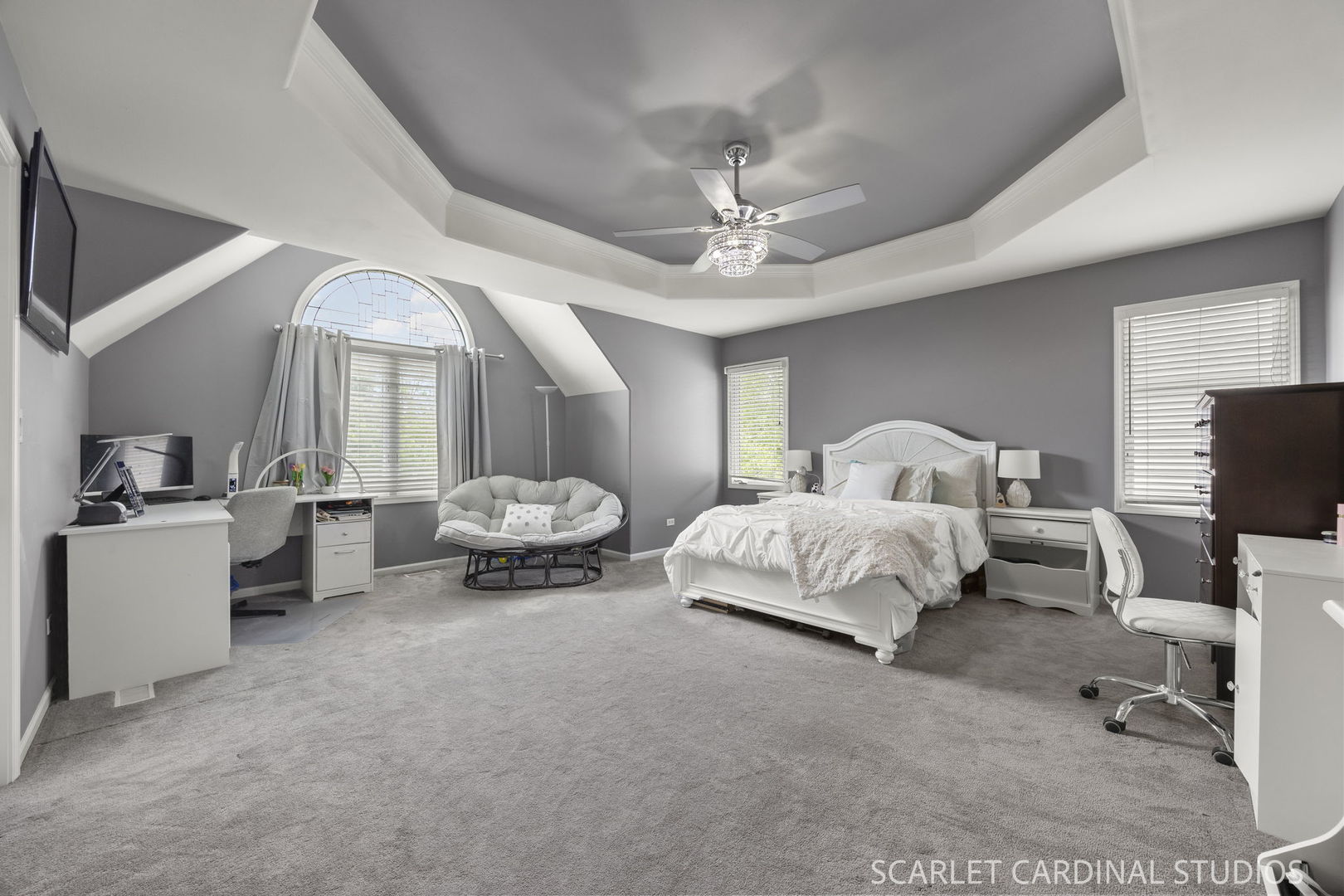 2239 Hillsboro Lane