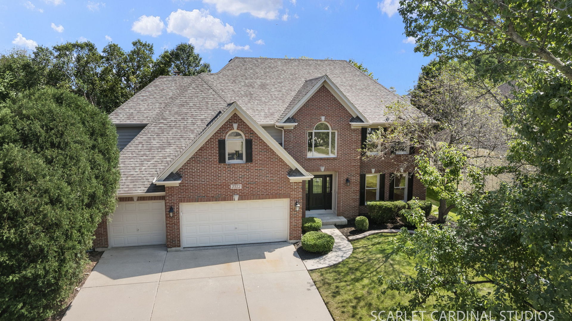 2312 Wellesley Court