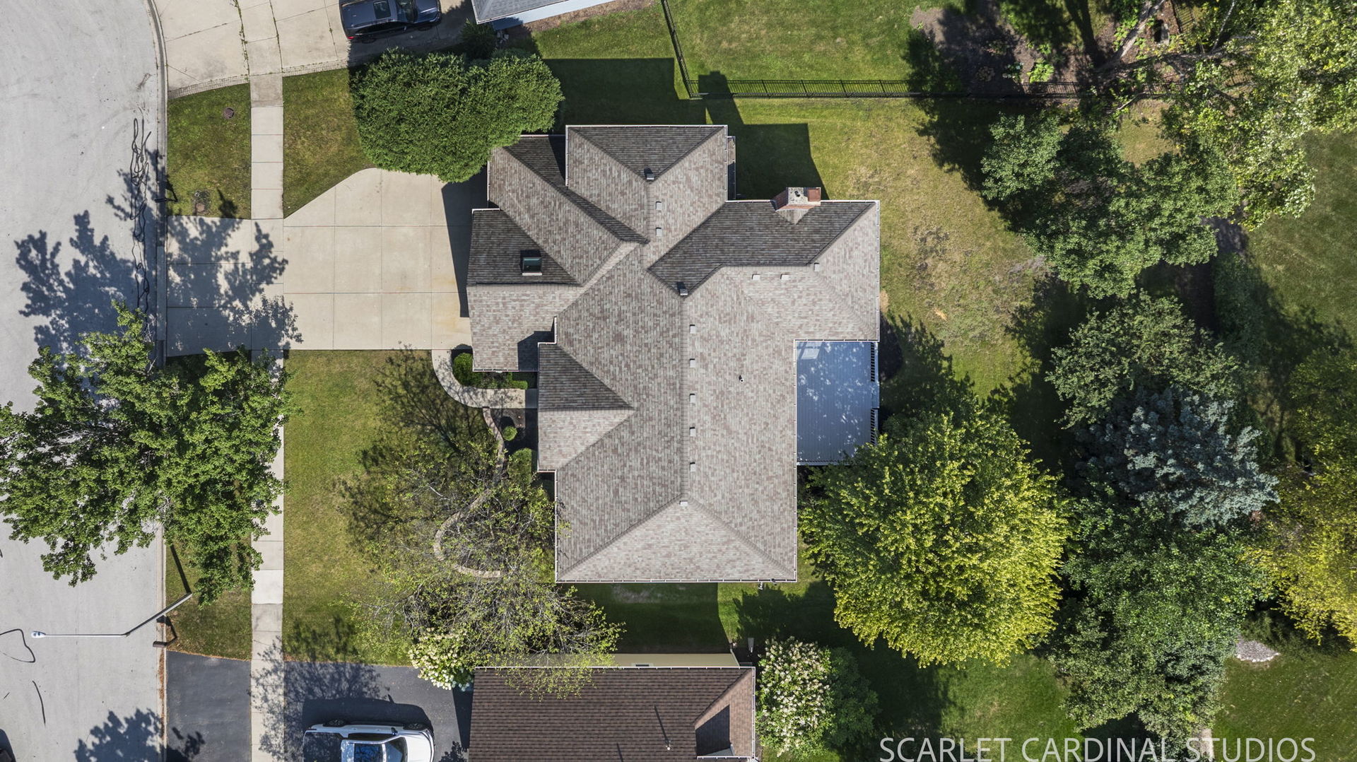 2312 Wellesley Court