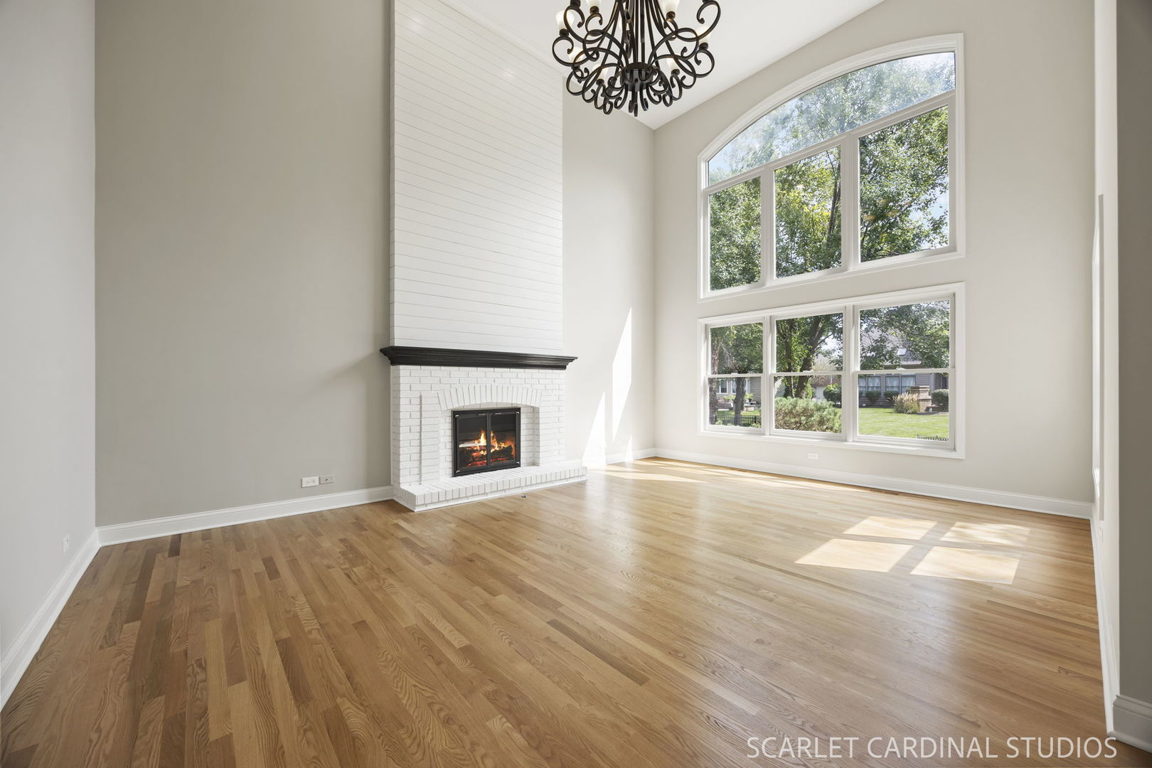 2312 Wellesley Court