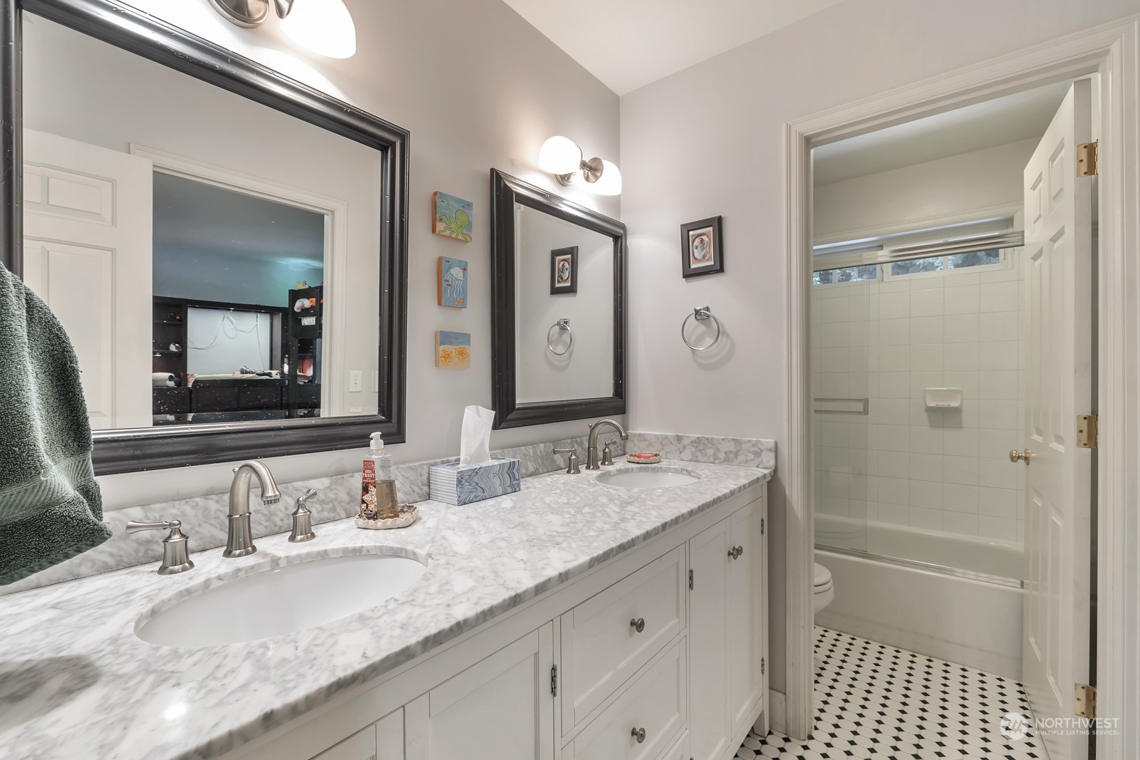 5310 236th Avenue NE, -2525