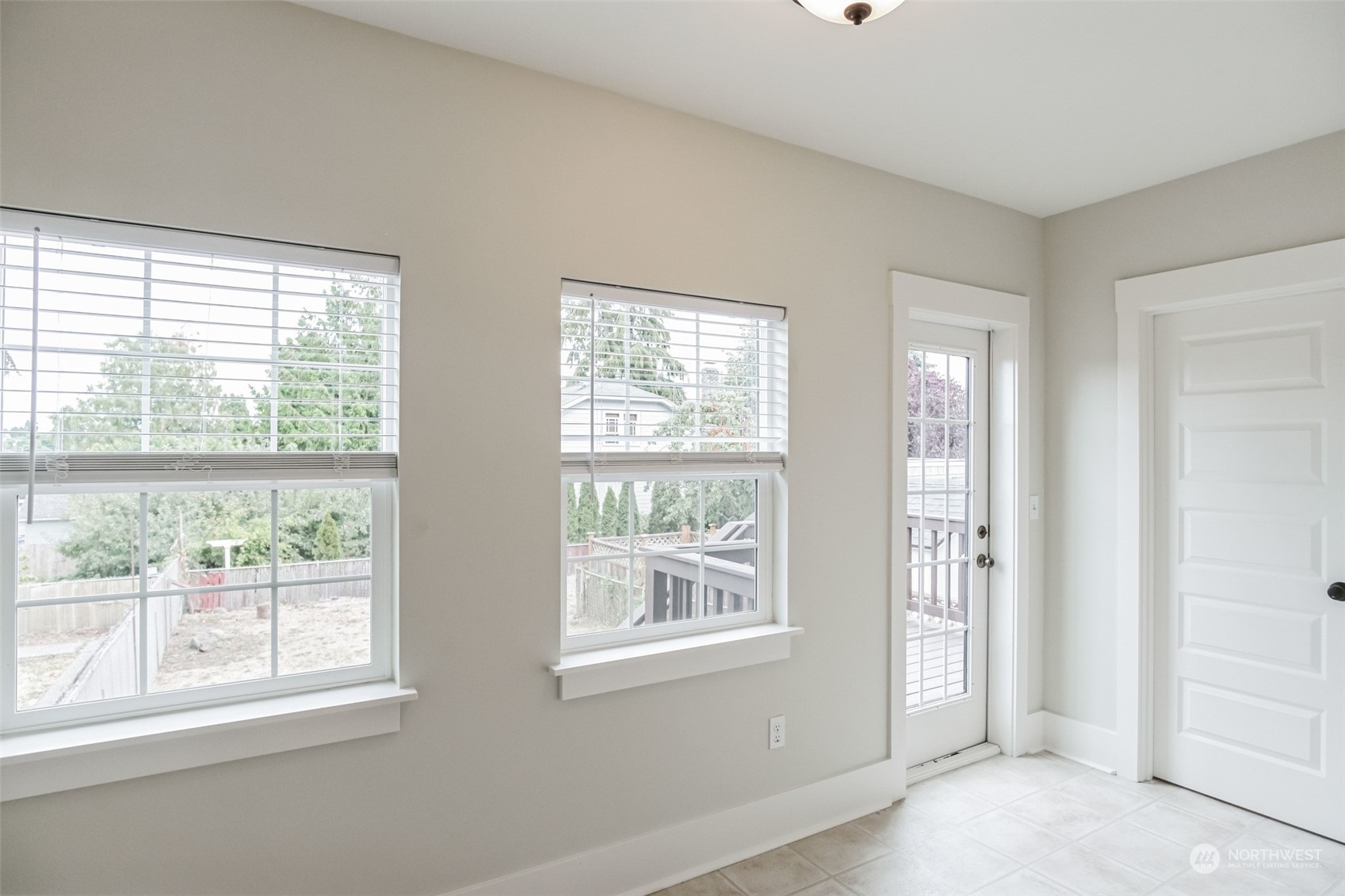 905 N Lawrence Street