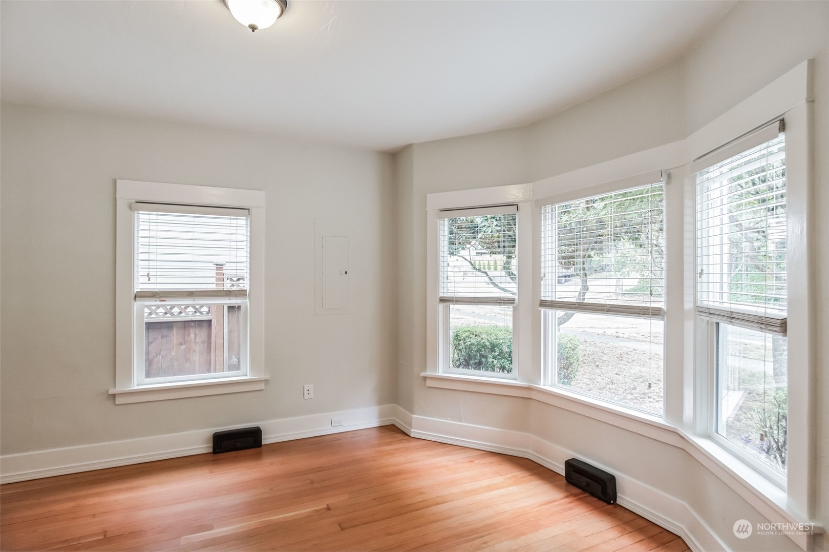 905 N Lawrence Street