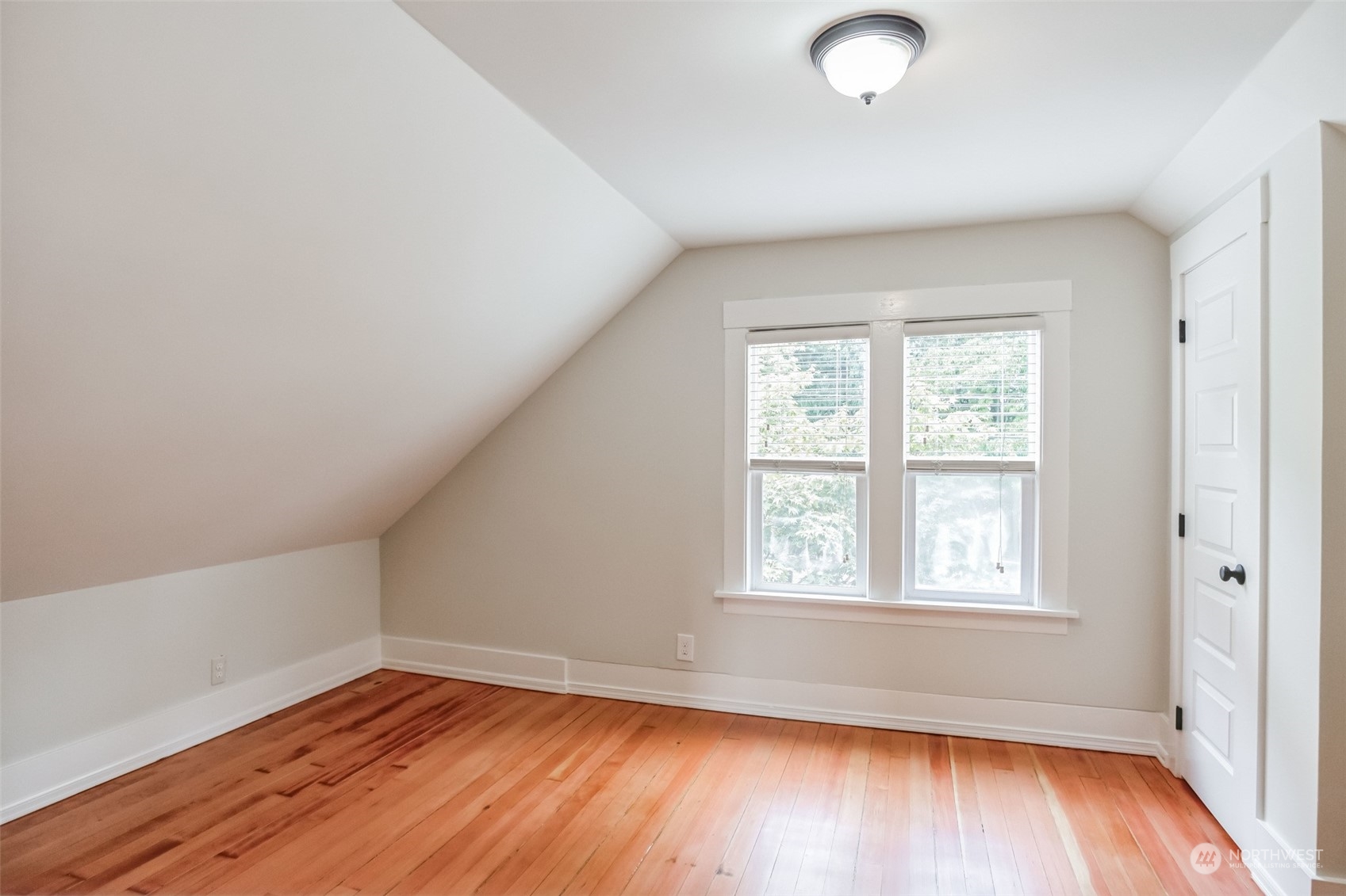 905 N Lawrence Street