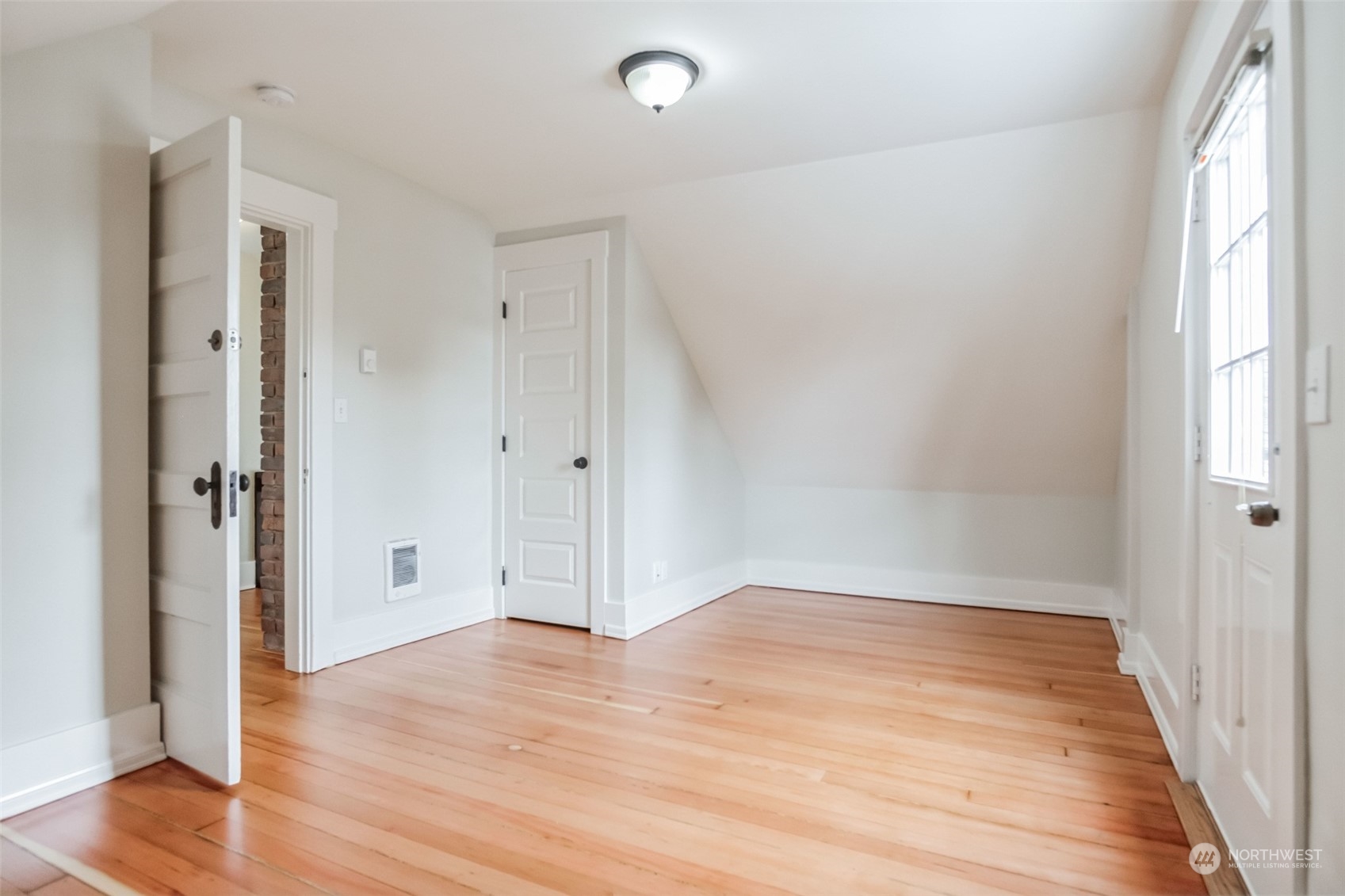 905 N Lawrence Street