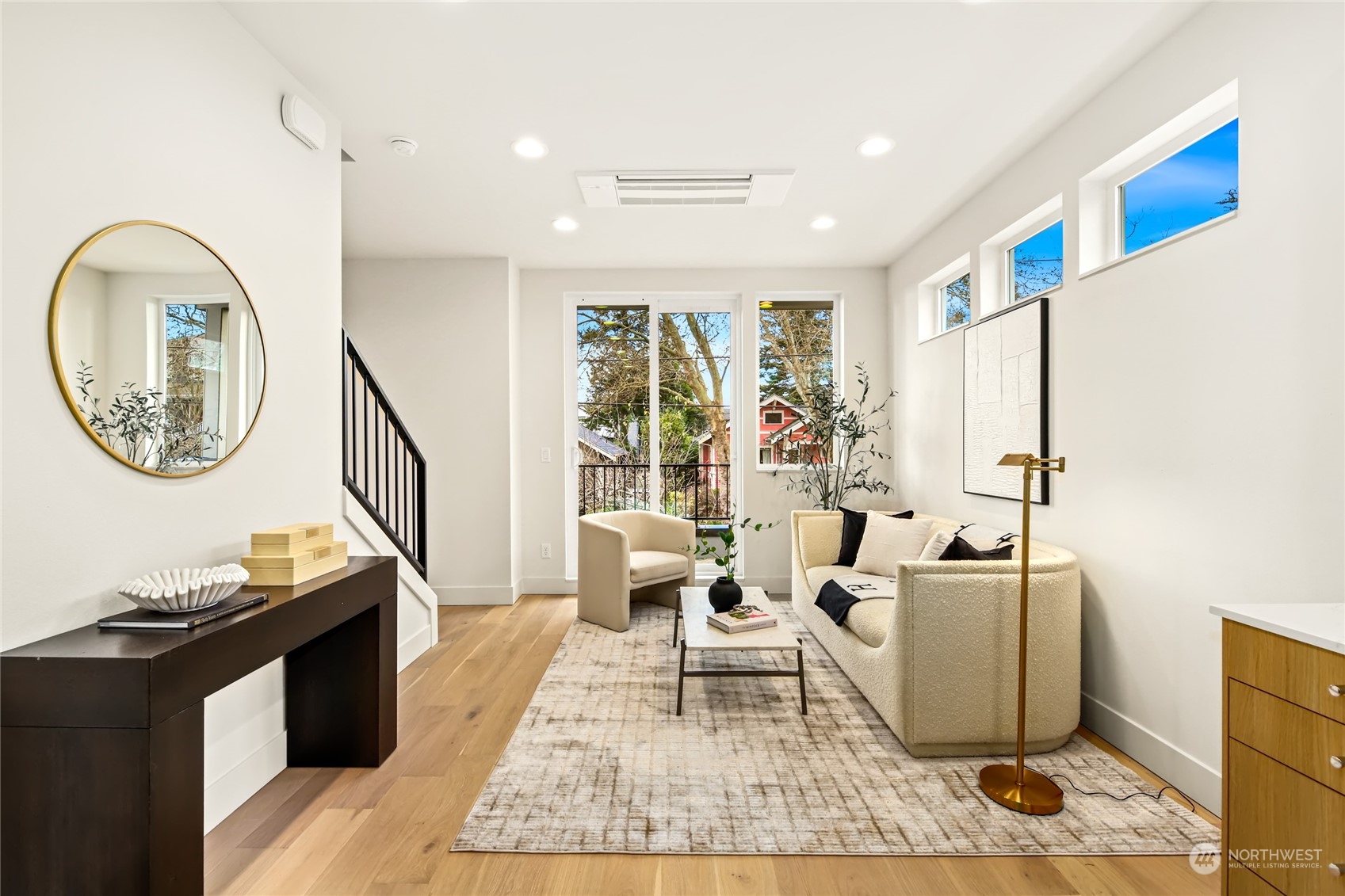 7034 Alonzo Avenue NW