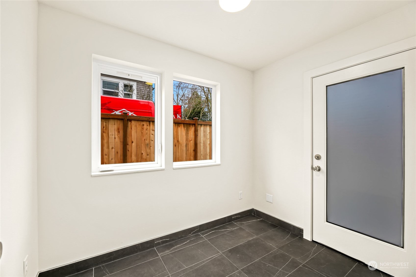 7034 Alonzo Avenue NW