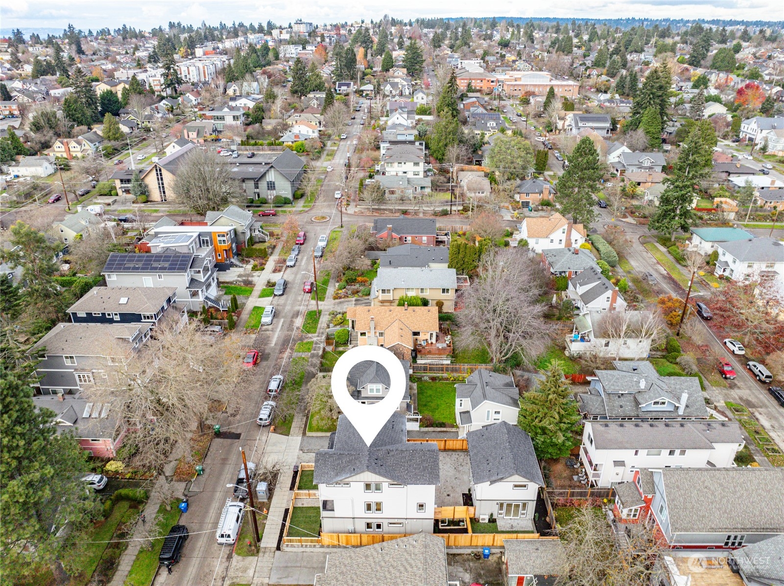 7034 Alonzo Avenue NW