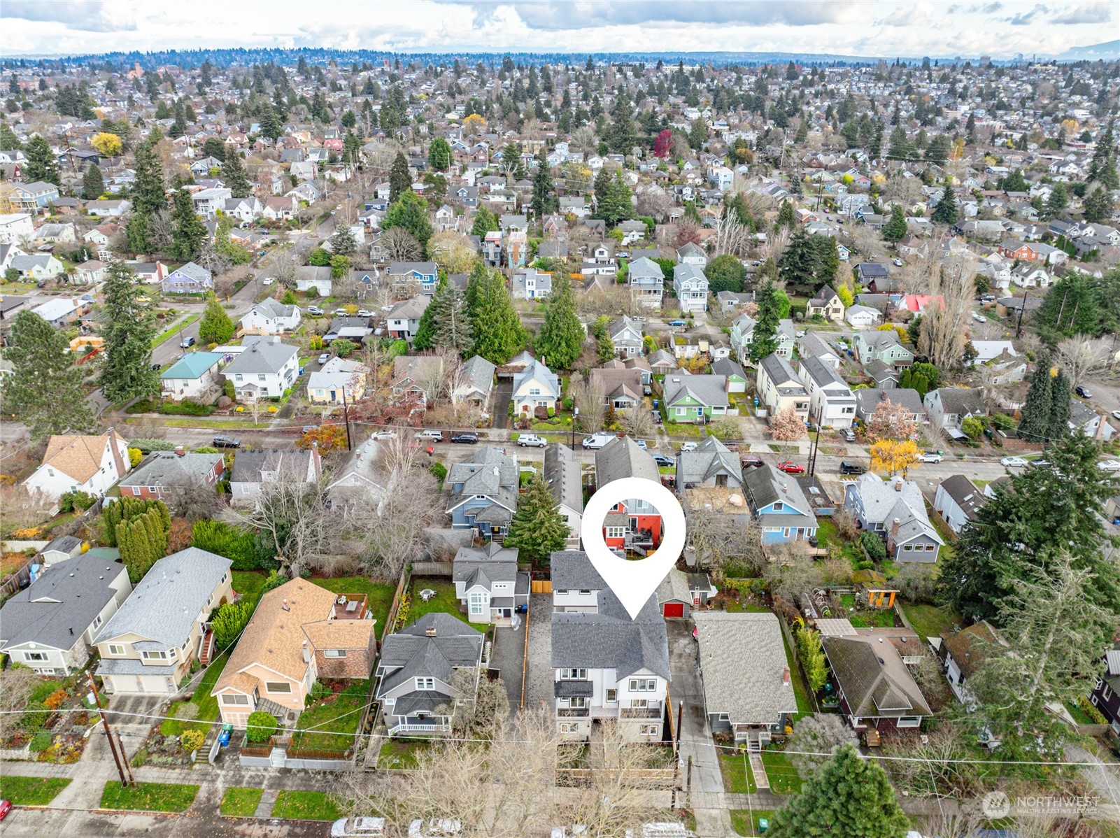 7034 Alonzo Avenue NW