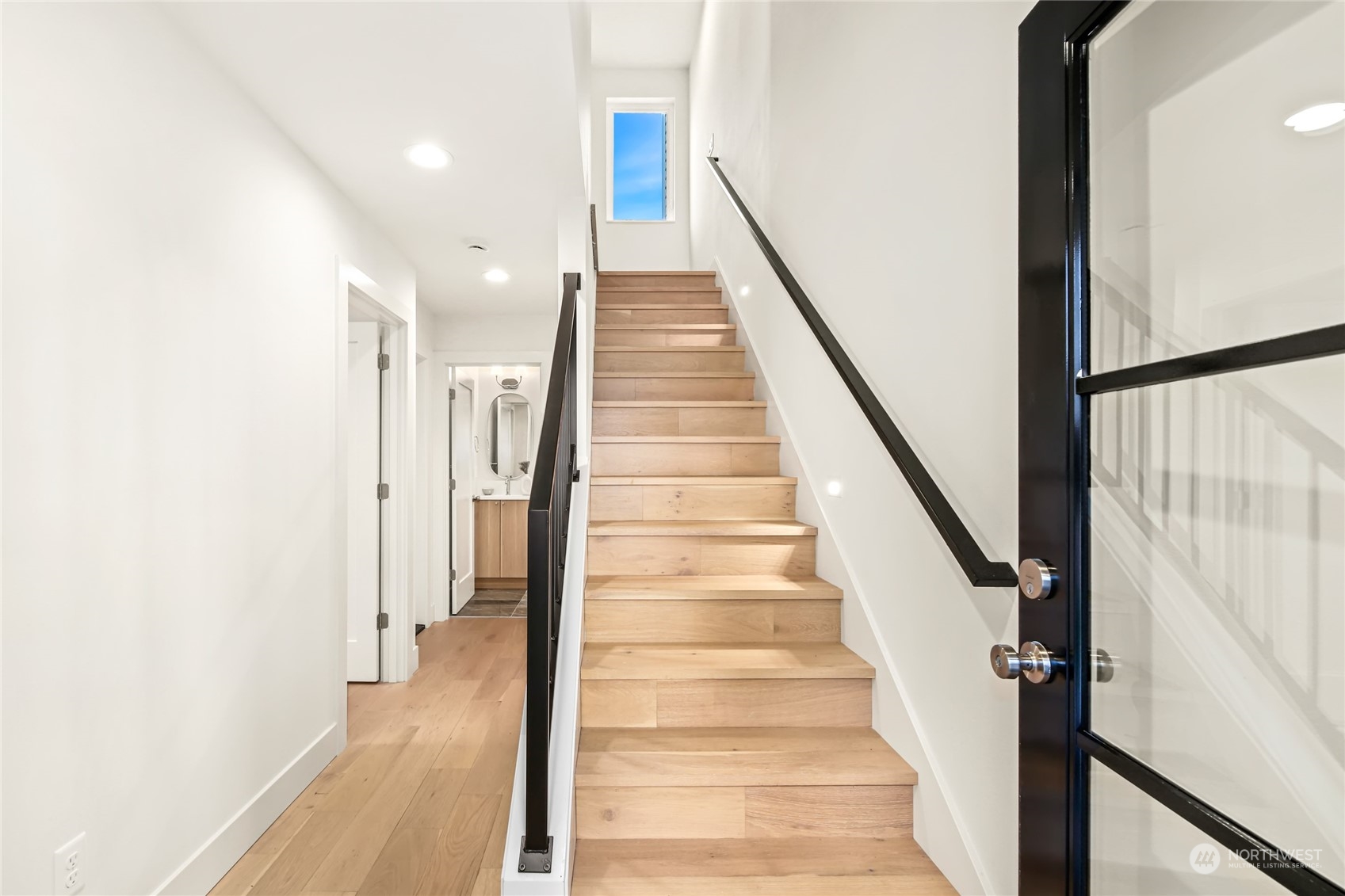 7034 Alonzo Avenue NW