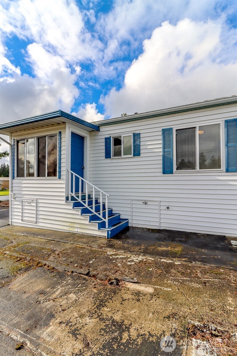 2101 S 324th St Unit: 109