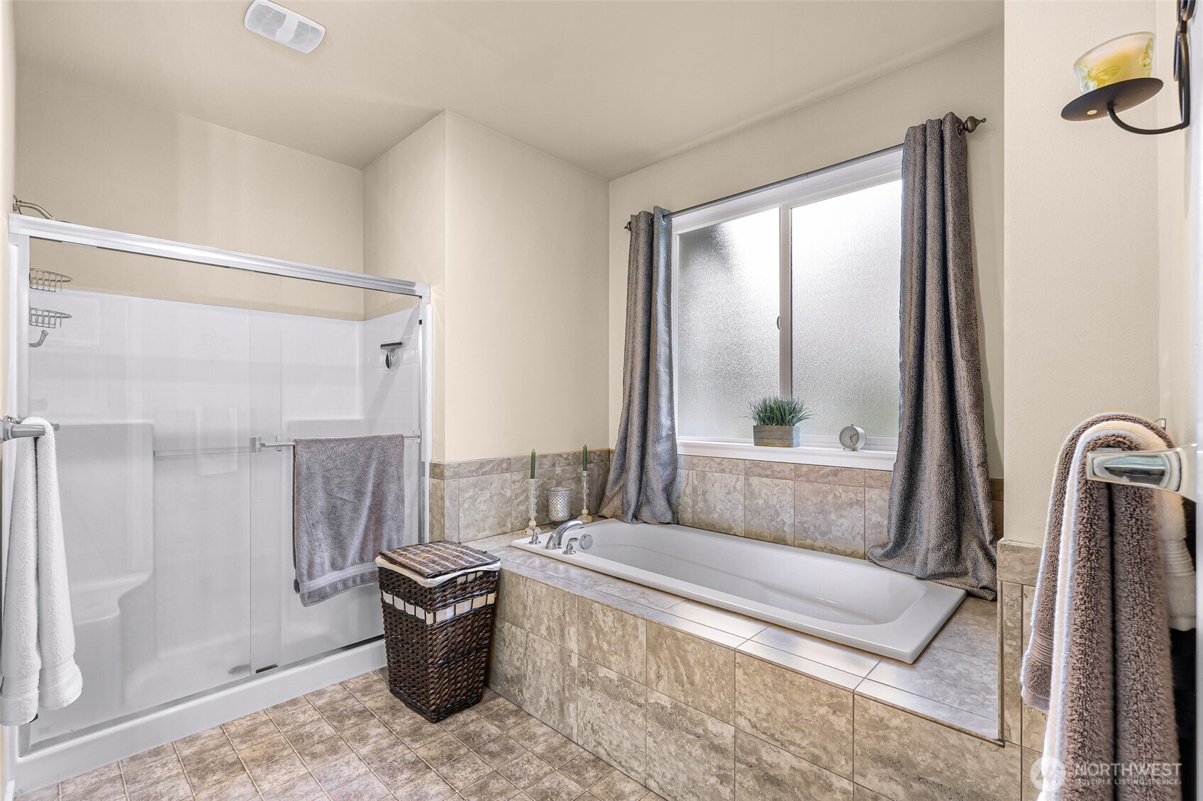 8706 115th Avenue NE