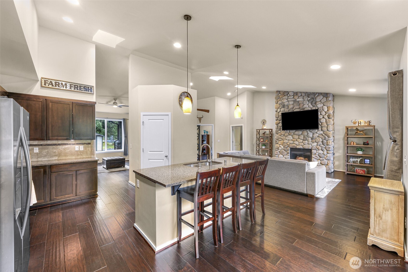 8706 115th Avenue NE