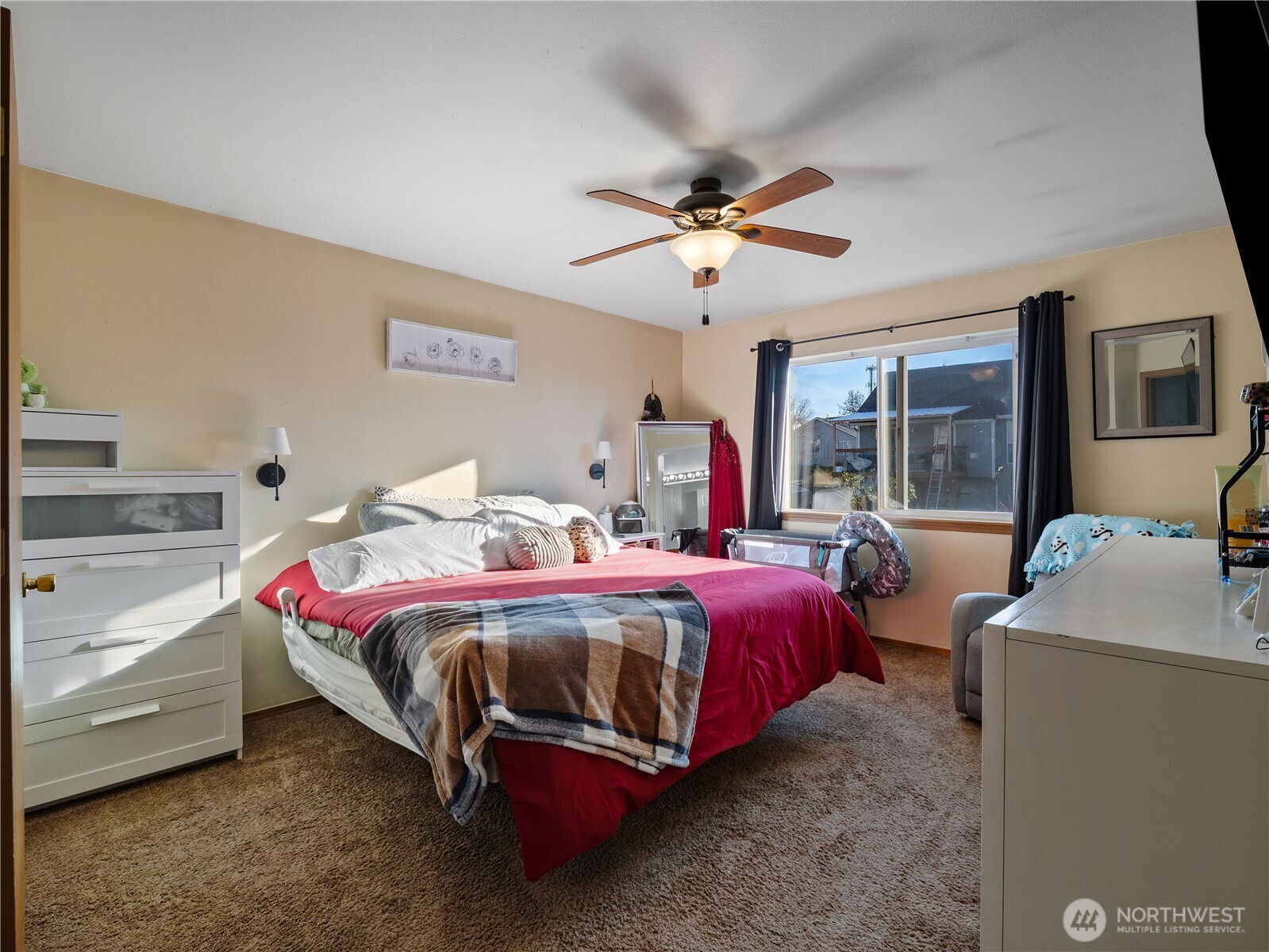 1608 196th St Court E