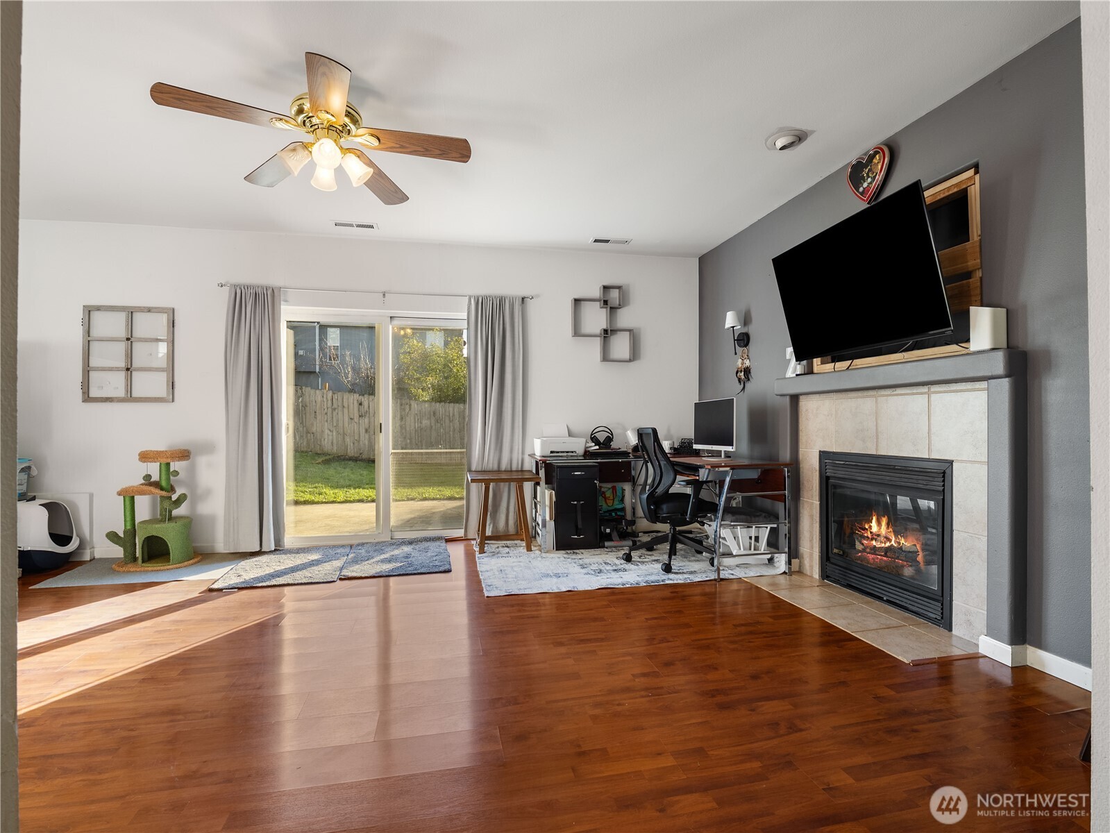 1608 196th St Court E