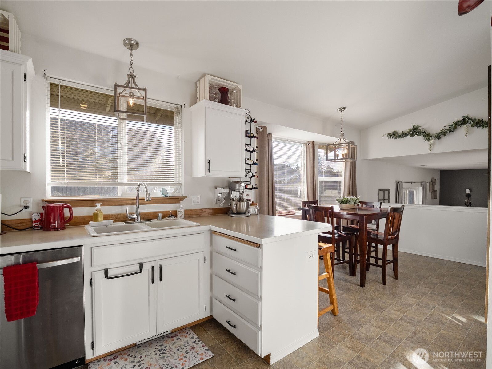 1608 196th St Court E