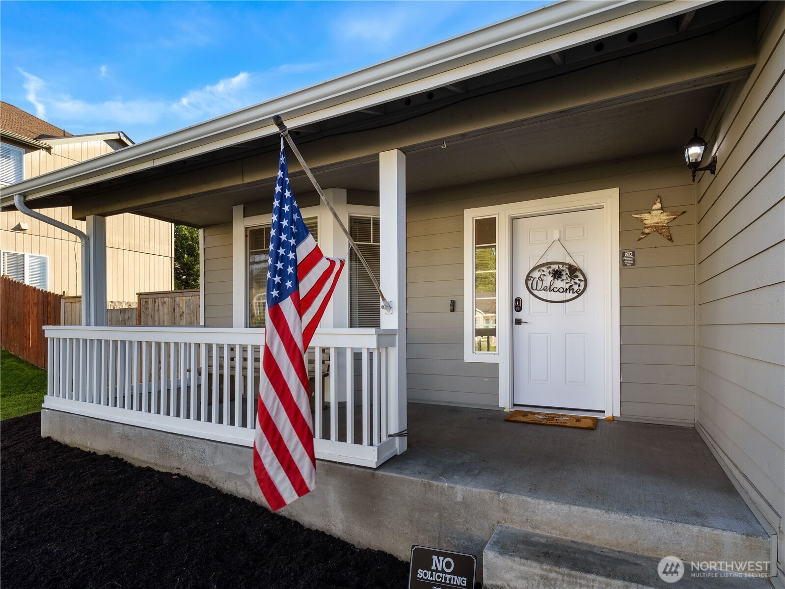 1608 196th St Court E