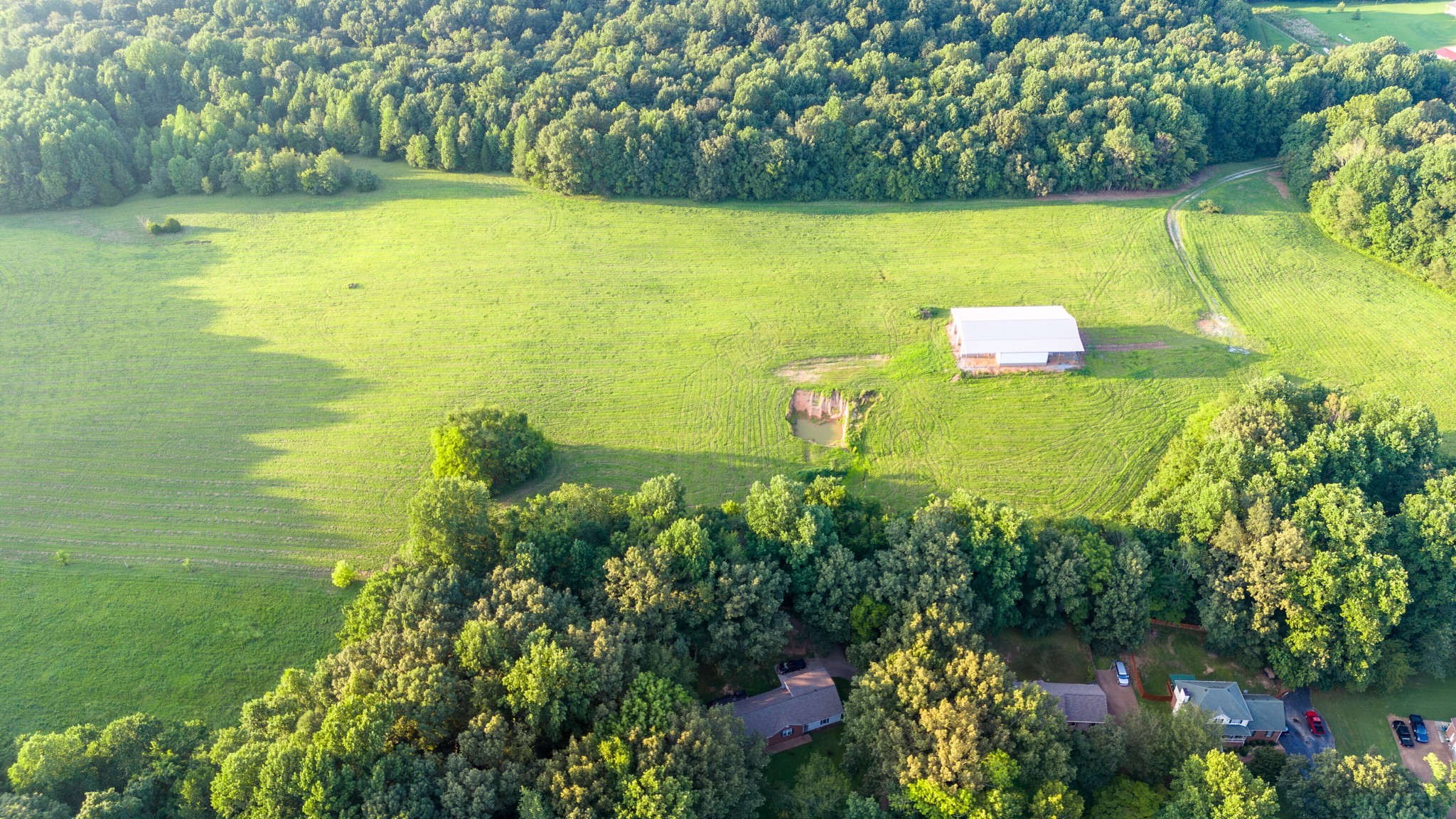 4049 Hwy 31W