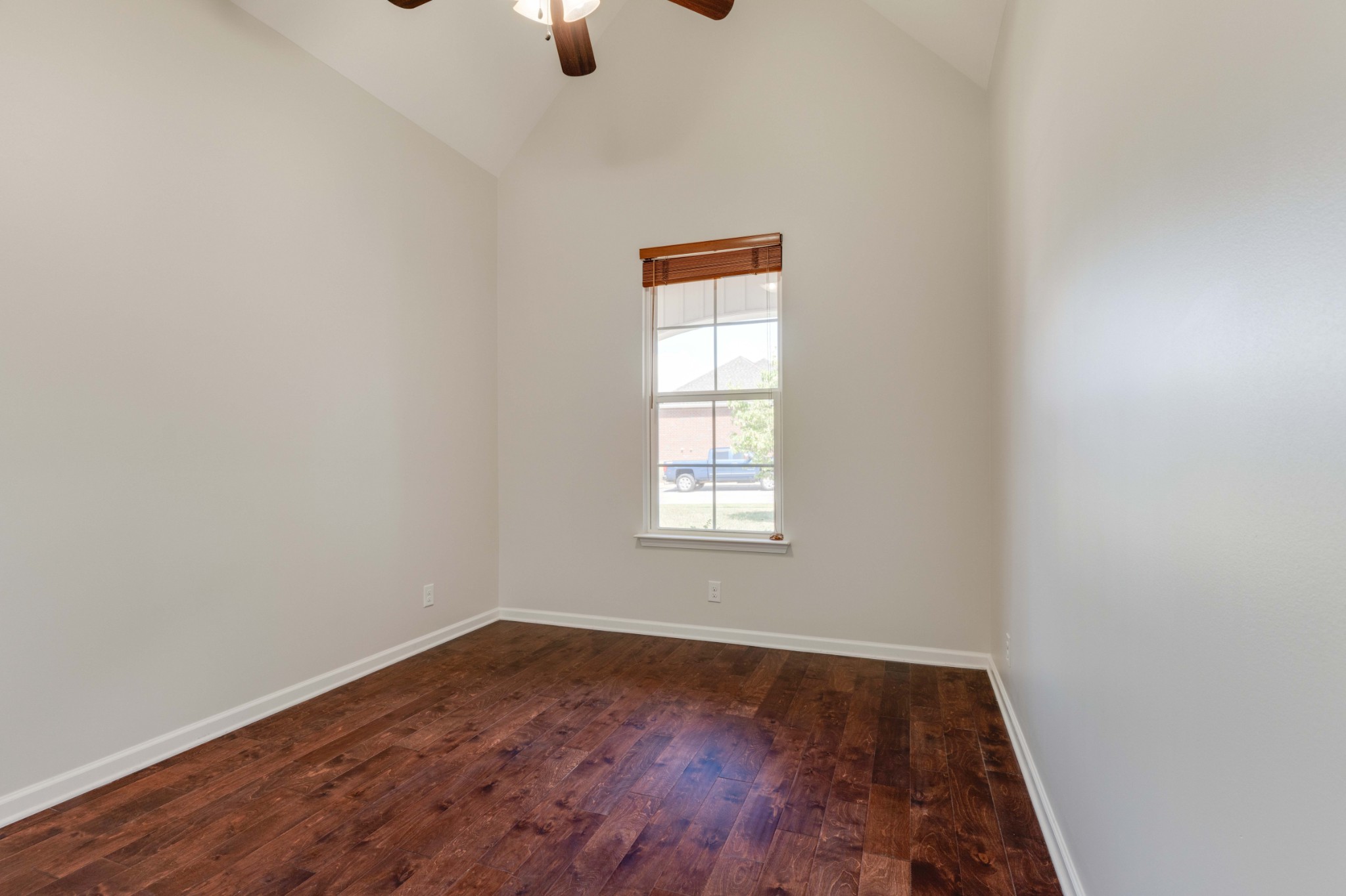 508 Indian Ridge Cir