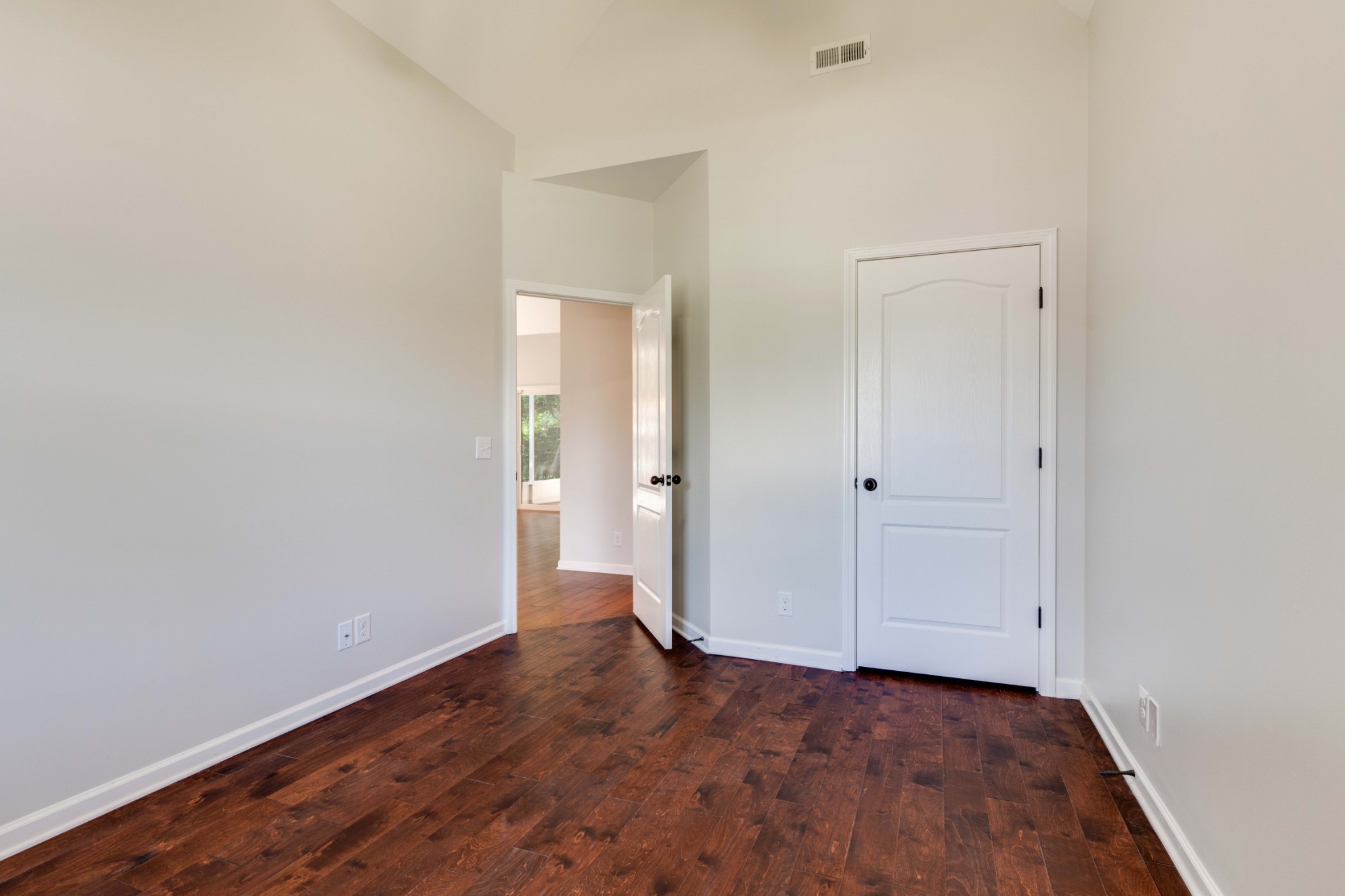 508 Indian Ridge Cir