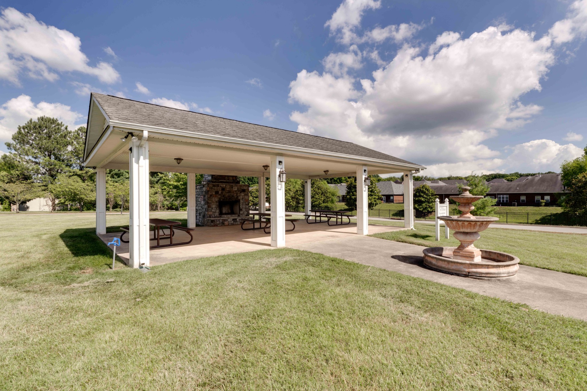 508 Indian Ridge Cir