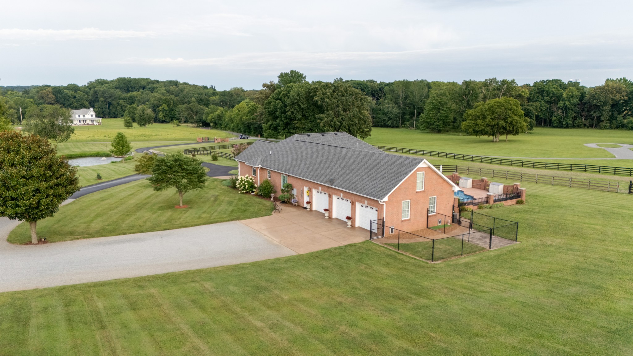 4984 Somerville Rd