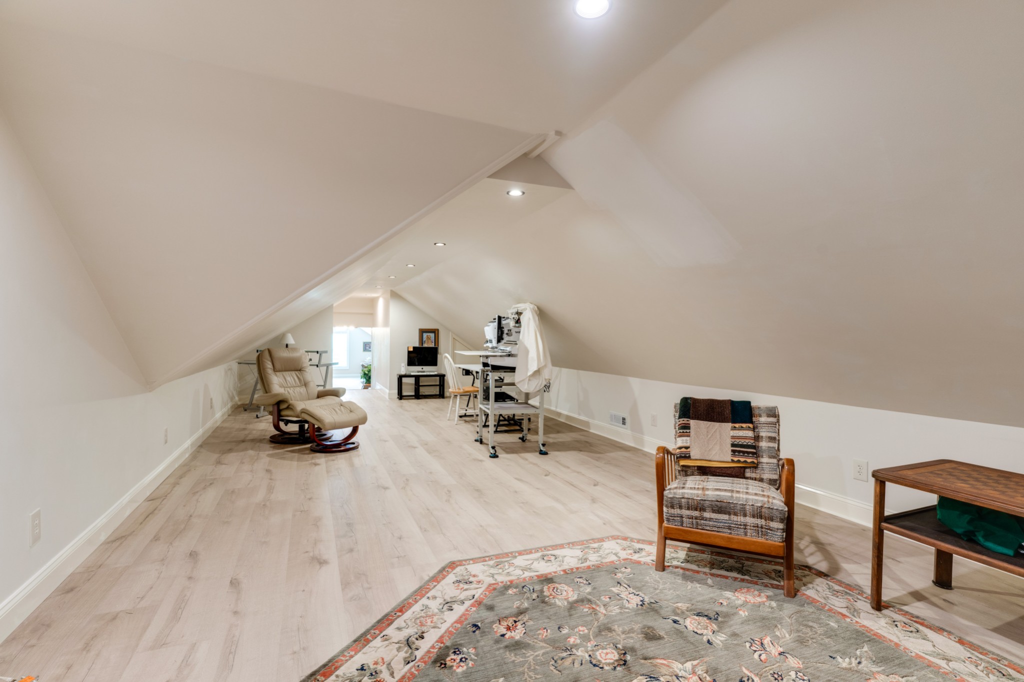4984 Somerville Rd