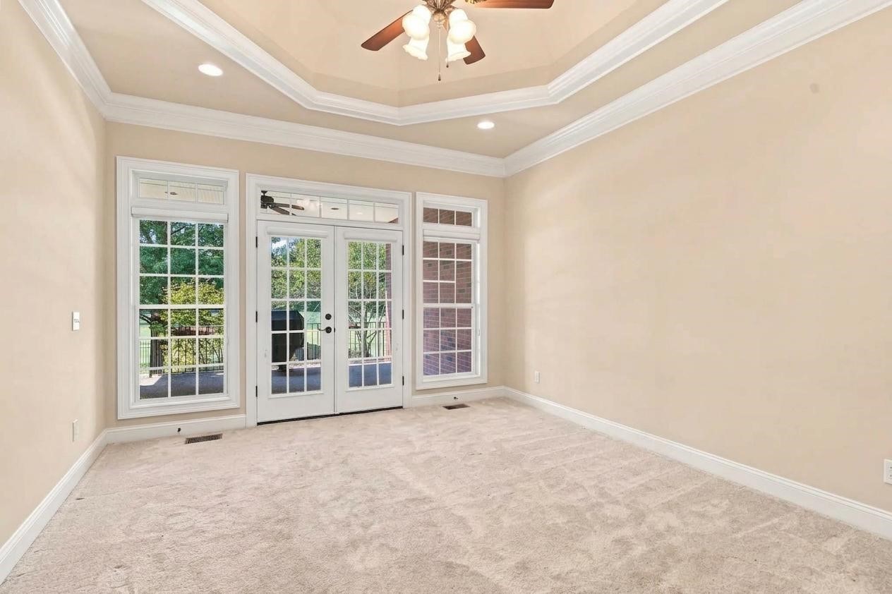 148 Tara Ln