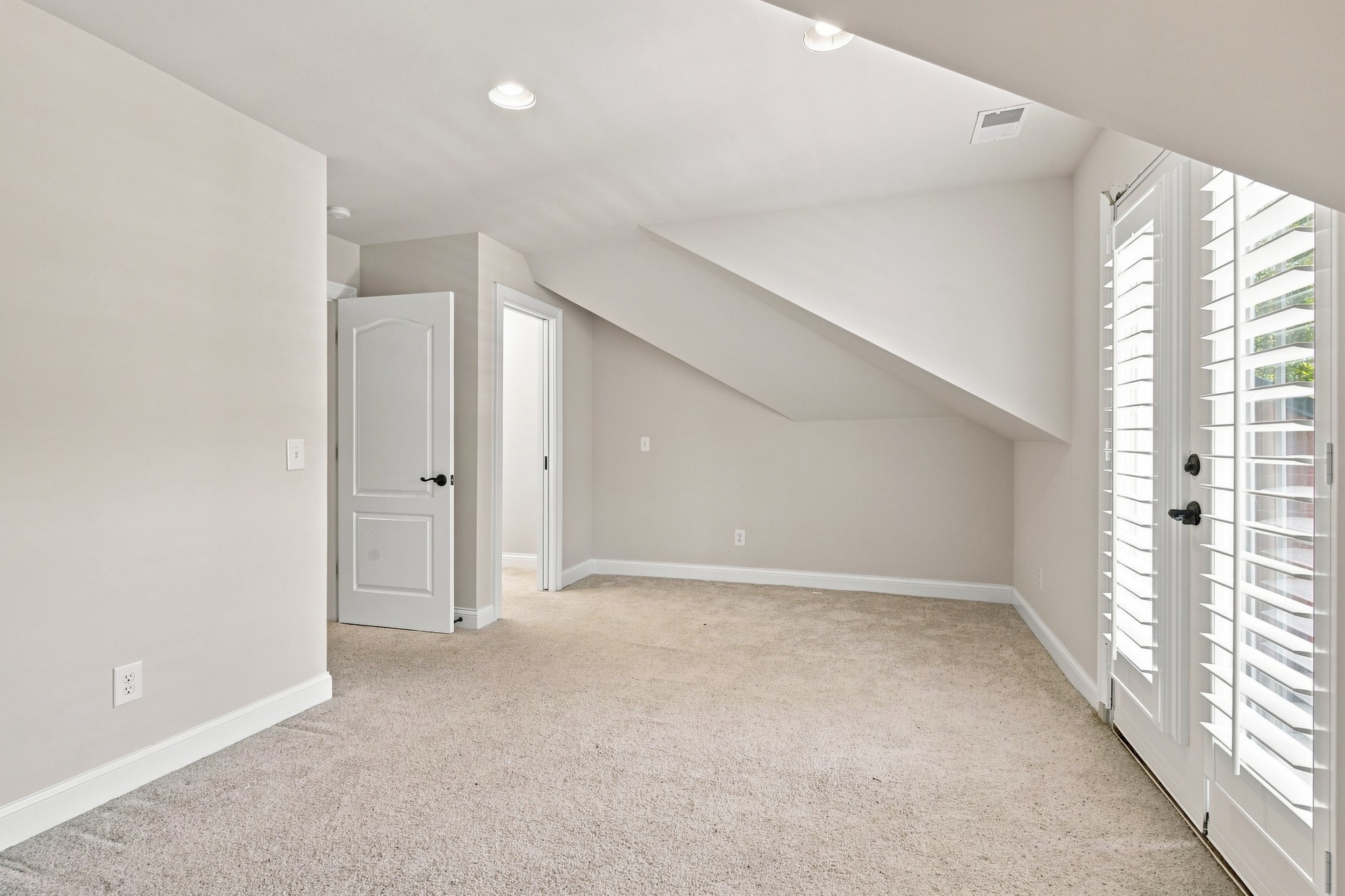 148 Tara Ln